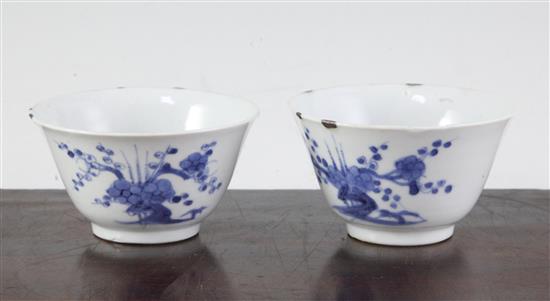 Two Chinese blue and white bowls, Transitional period, c.1640, diameter 9.5cm, old rim repairs